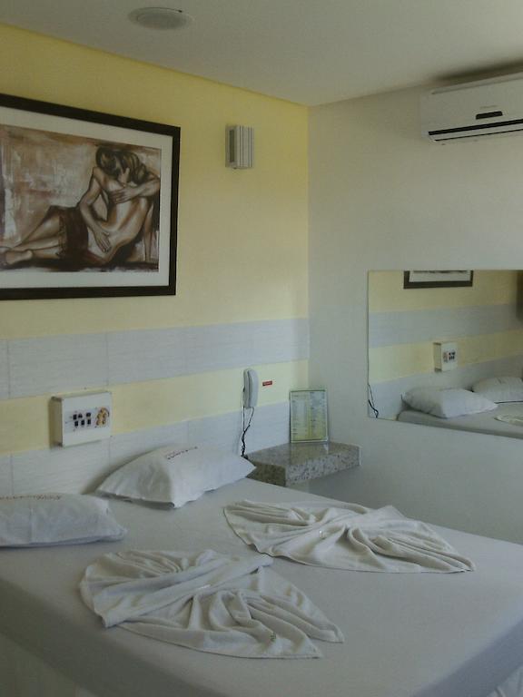 סלבאדור Hotel Ellegance חדר תמונה
